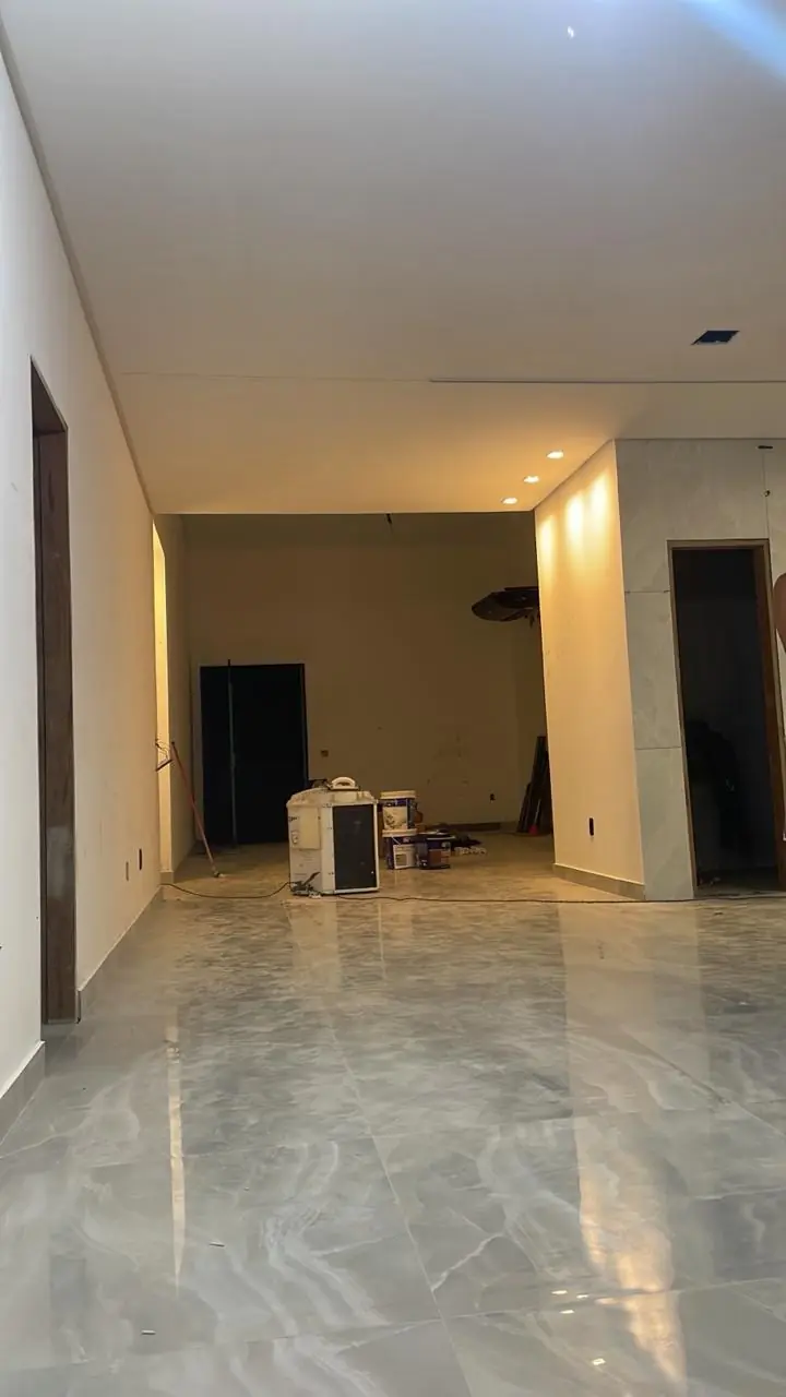Corredor durante execução de reforma